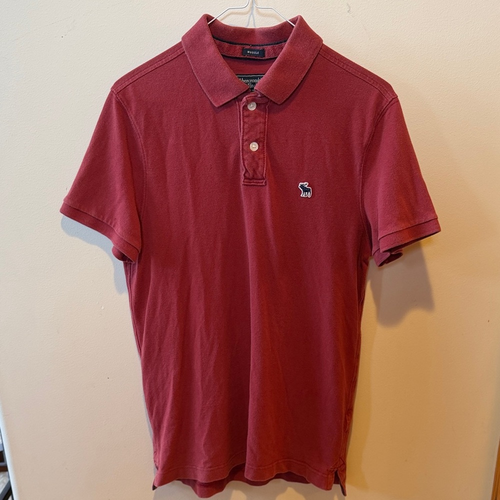 Abercrombie & Fitch Men's Burgundy Polo Shirt
